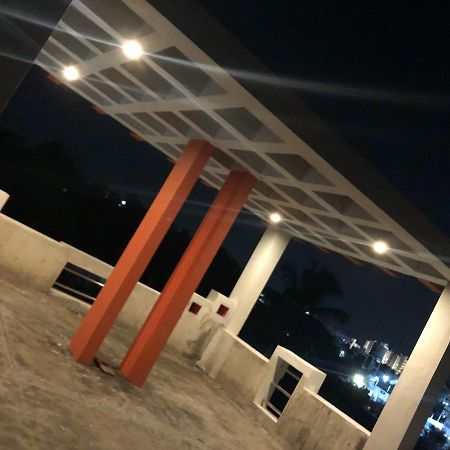 Castle 50 Βίλα Κοϊμπατόρε Εξωτερικό φωτογραφία