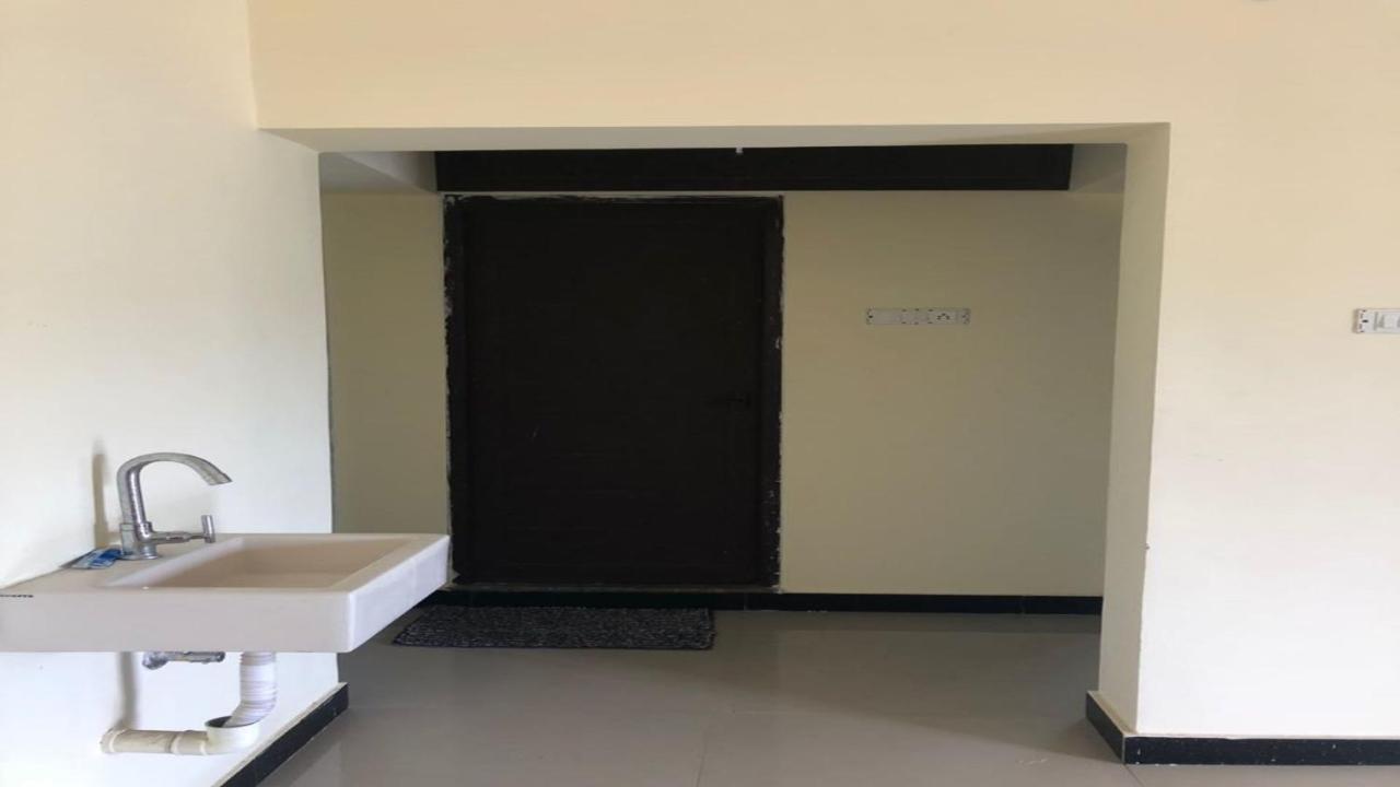 Castle 50 Βίλα Κοϊμπατόρε Εξωτερικό φωτογραφία